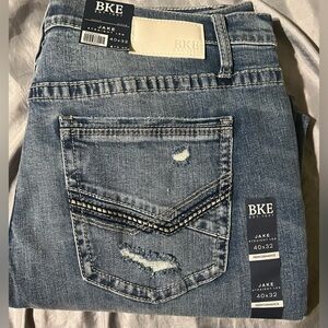 BNWT.  Mens BKE Jeans 40/32